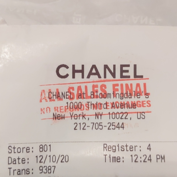 🆕 RARE CHANEL 19A CC Logo Pearl Crystal Earrings - Picture 8 of 8